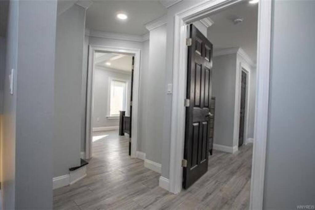 Home Away From Home On Lasalle - 3 Bd 2 Bth Slps 6 Niagara Falls Exterior foto