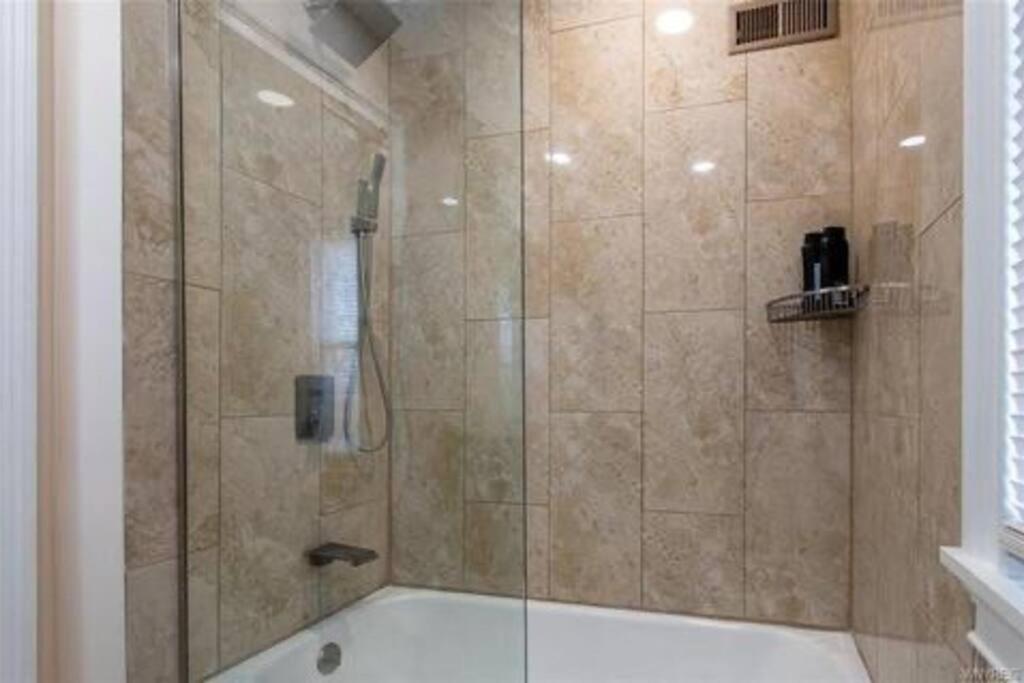 Home Away From Home On Lasalle - 3 Bd 2 Bth Slps 6 Niagara Falls Exterior foto